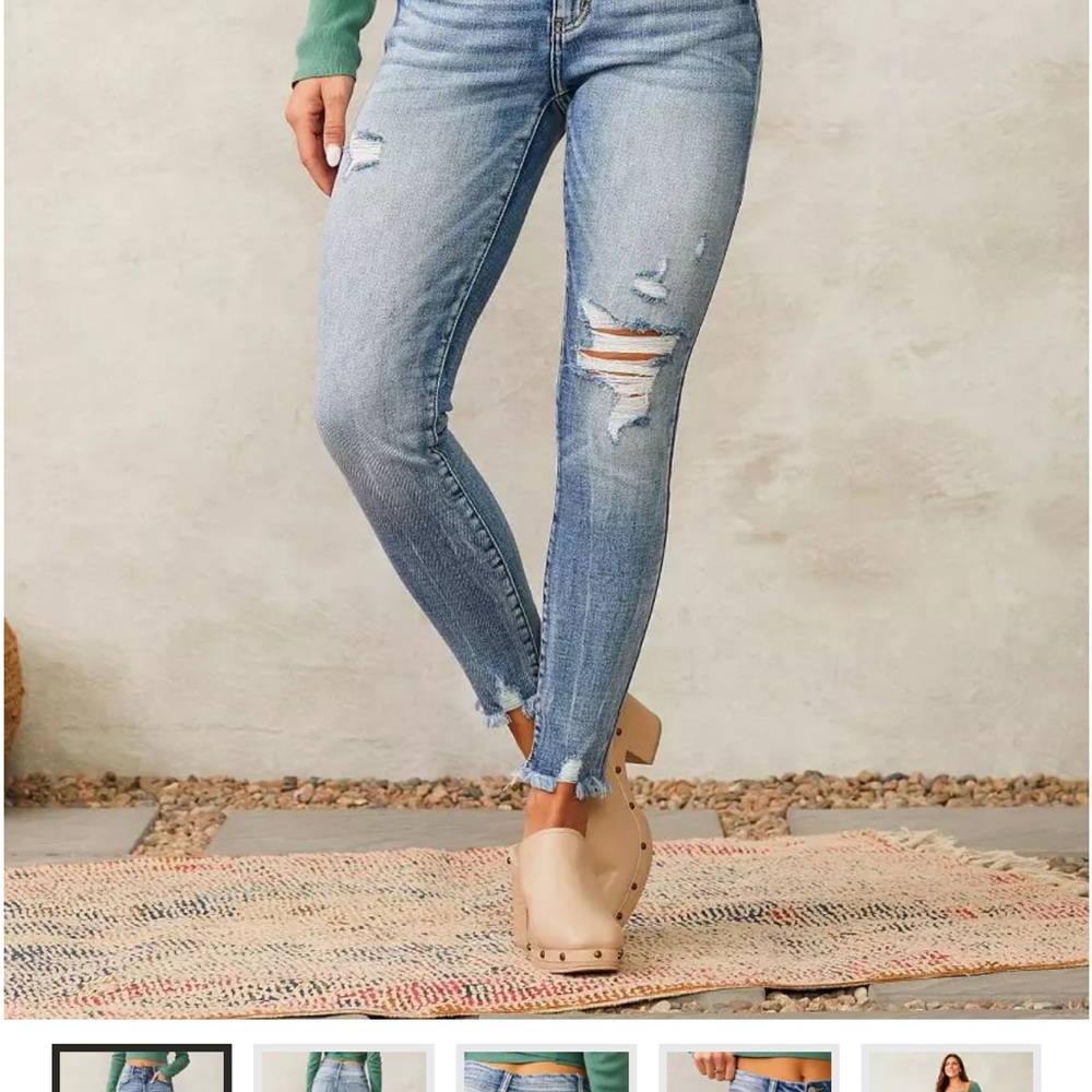 KanCan Light Blue Distressed Skinny Jeans